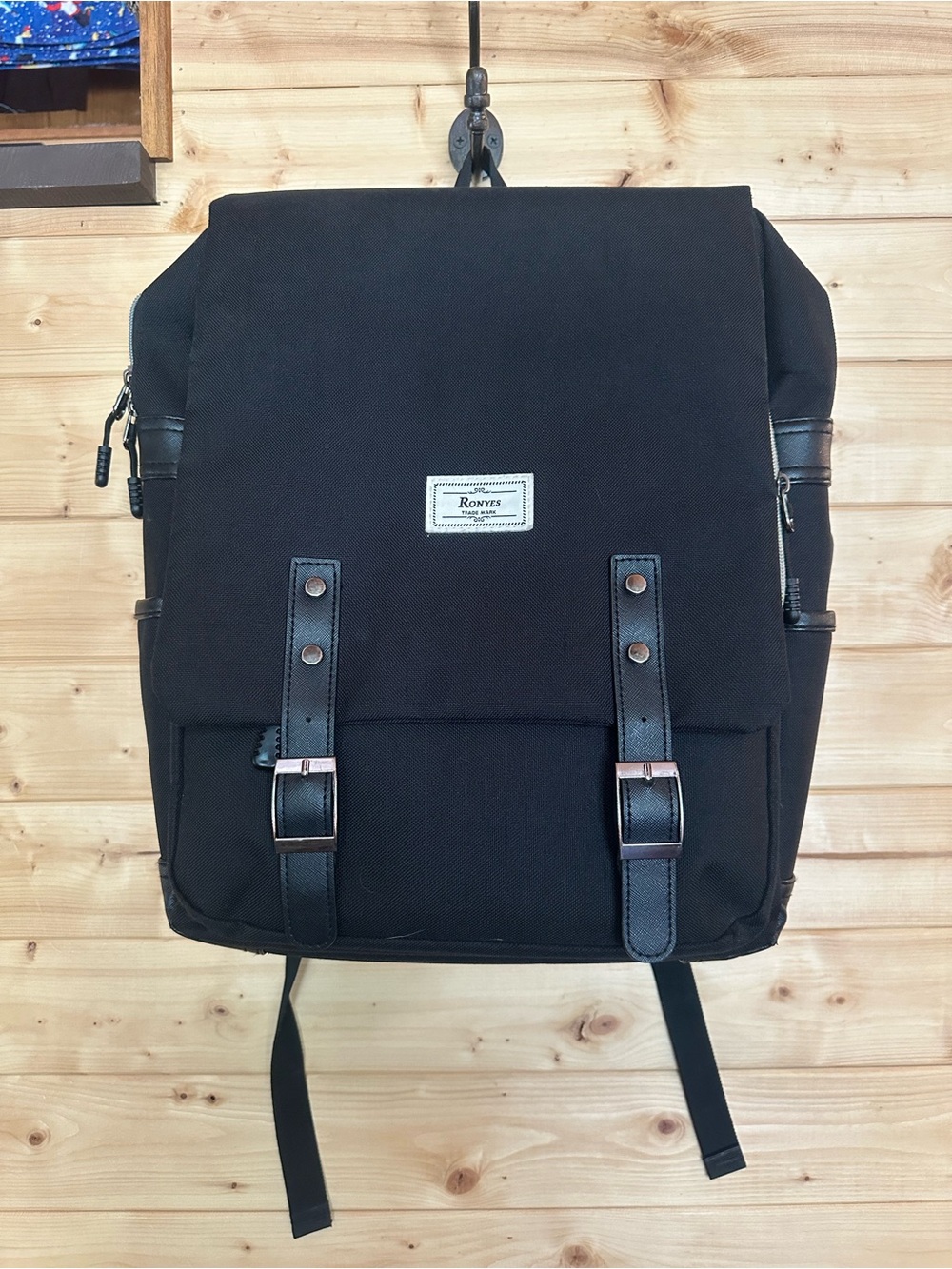 Black Canvas Men's Backpack – Urban Everyday Carry